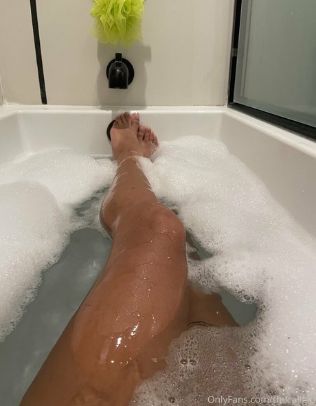 Alasti lekkinud OnlyFans-i pilt Thecaligirl
