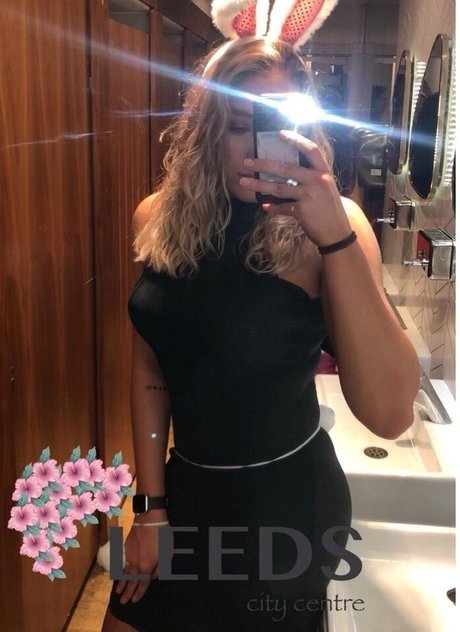Nahá fotka uniklých OnlyFans od Caitlin Beevers
