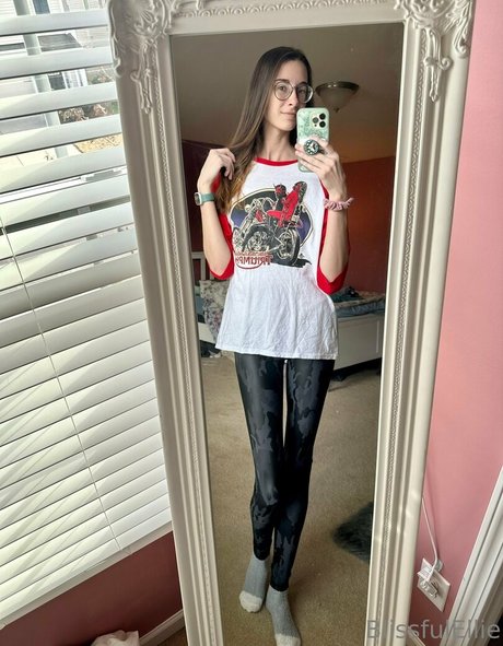 Blissfulellie