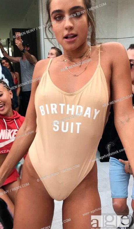 Sommer Ray