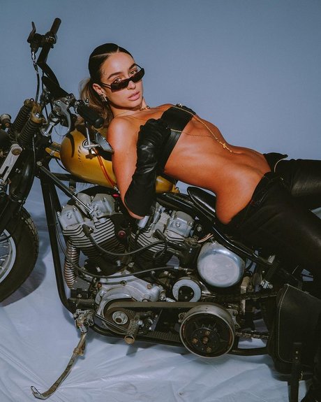 Sommer Ray