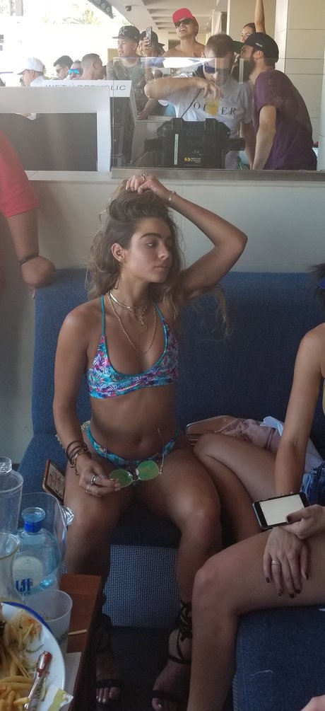 Sommer Ray