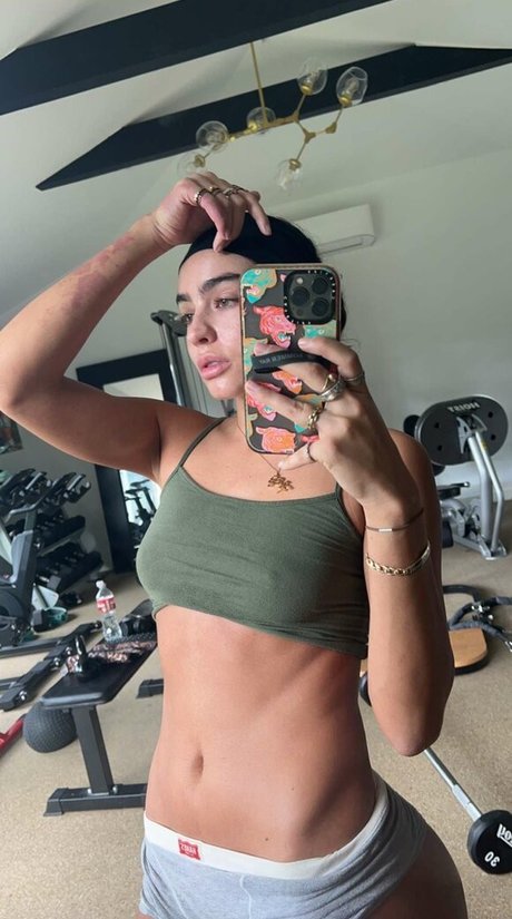 Sommer Ray