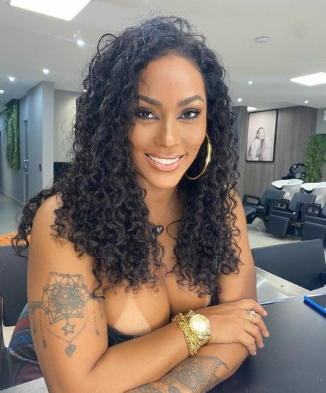 Rosiane Pinheiro