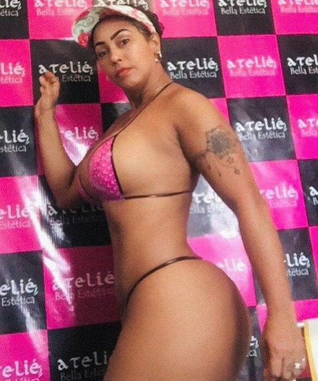 Nahá fotka uniklých OnlyFans od Rosiane Pinheiro