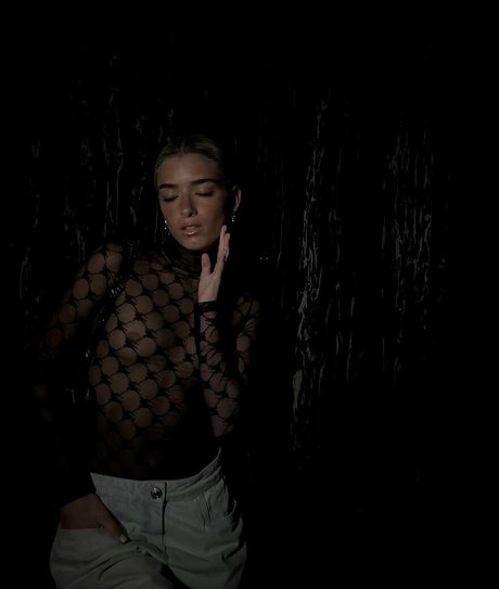 Nahá fotka uniklých OnlyFans od Dixie Damelio