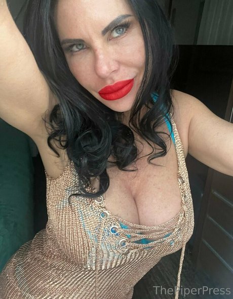 Foto di nudo di fuga di OnlyFans di Piperpressmn
