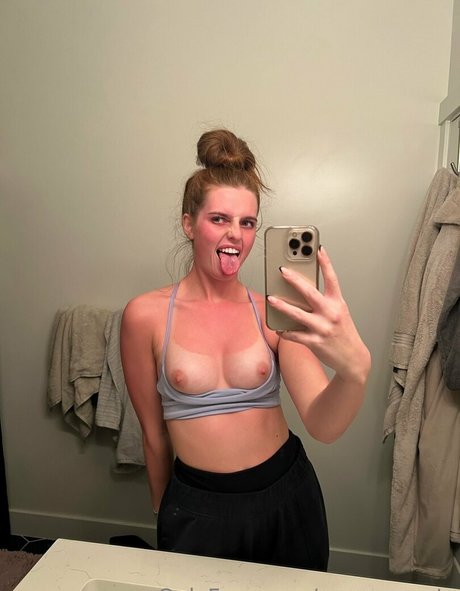 Naken lekkede OnlyFans-bilde av Gracesweets