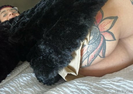 Alasti lekkinud OnlyFans-i pilt Lovelygia