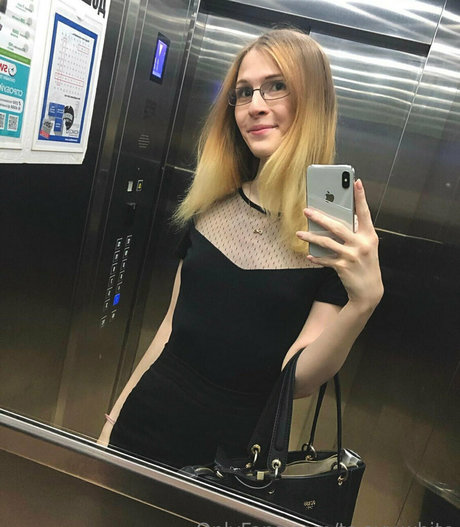 Tsavywhite