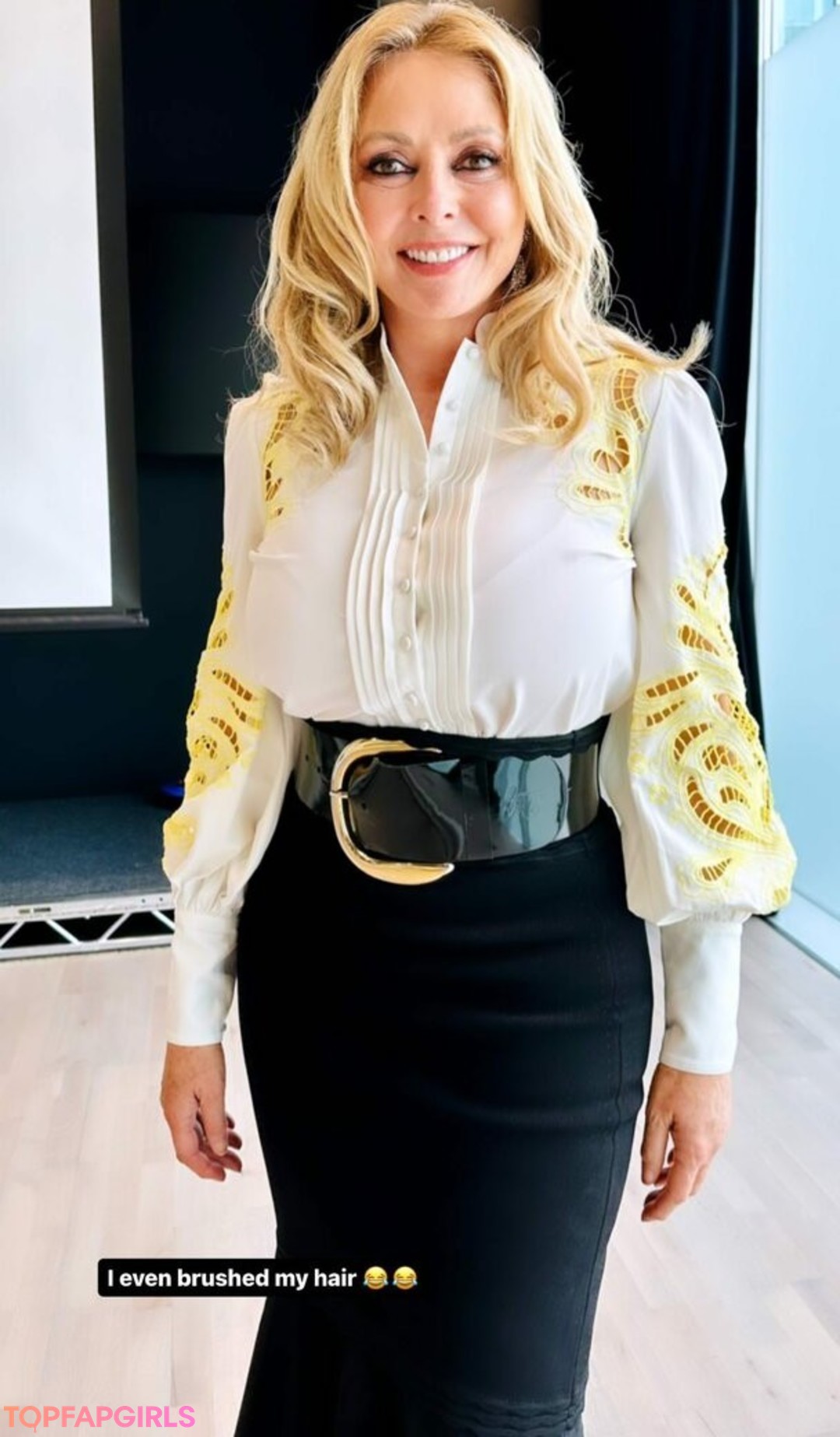 Naken lekkede OnlyFans-bilde av Carol Vorderman #1110
