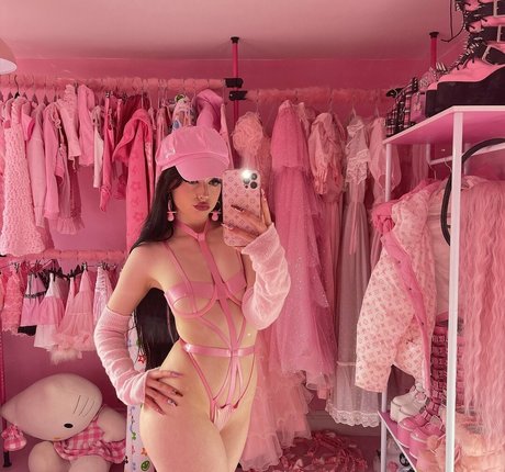 Nøgent lækket OnlyFans-billede af Sxcorpionbabie