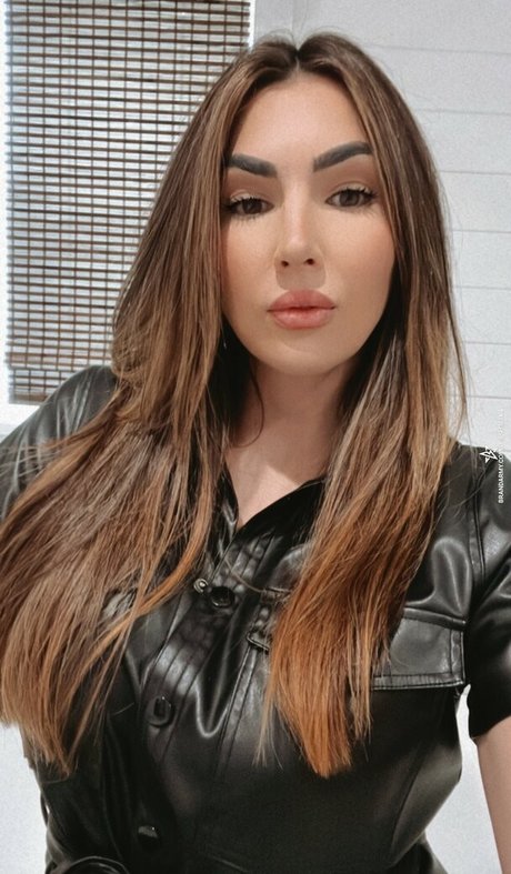 Cassie Lee