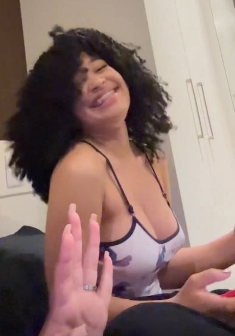 Marycuriell  nude leaked OnlyFans photo