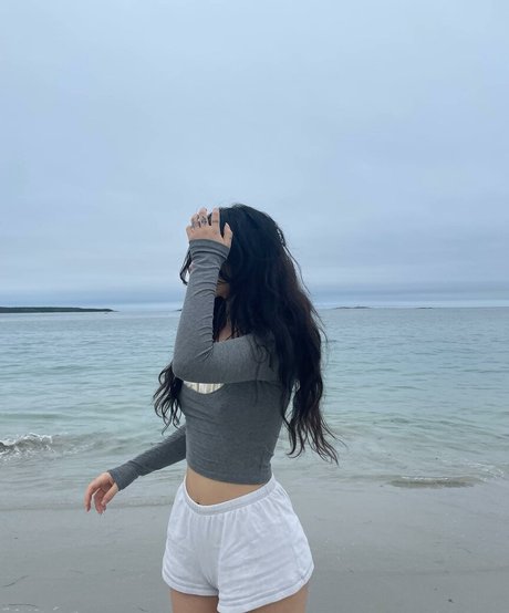Nahá fotka uniklých OnlyFans od Hannah Kae