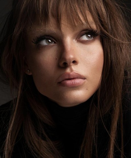 Anna Zak