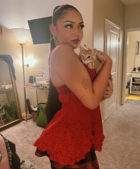 Avani Gregg