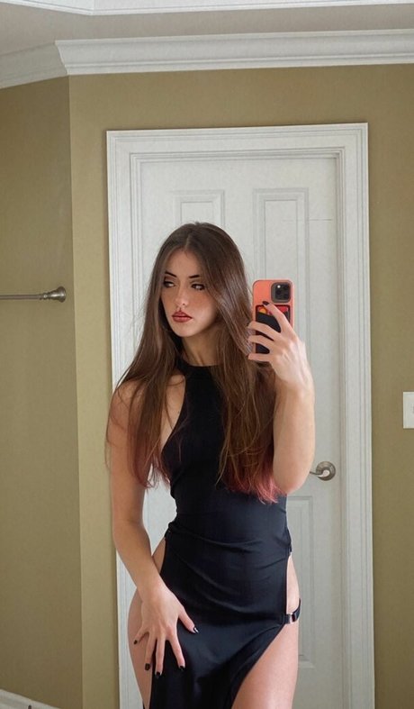 Nahá fotka uniklých OnlyFans od Luweazl