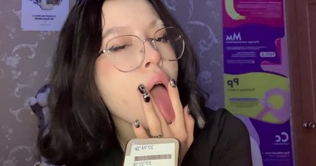 Lezzy Bunny Asmr