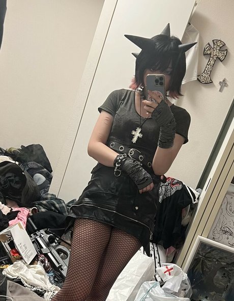 Nahá fotka uniklých OnlyFans od Mezasekyonyu