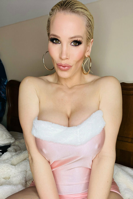 Rebeccamoreuk