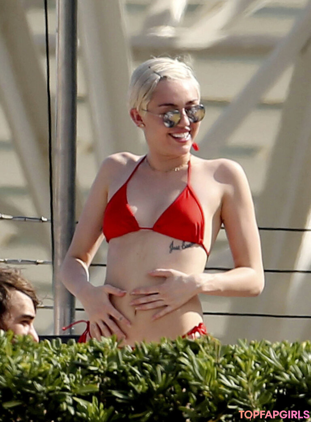 Nahá fotka uniklých OnlyFans od Miley Cyrus #1482