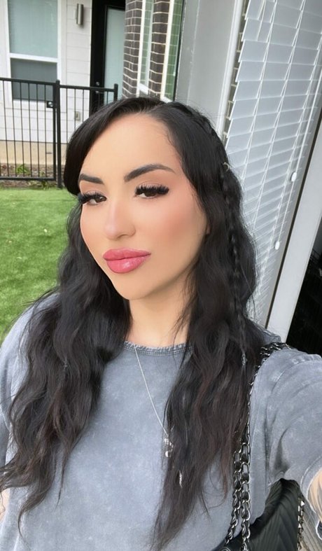 Yourfutureexwifey