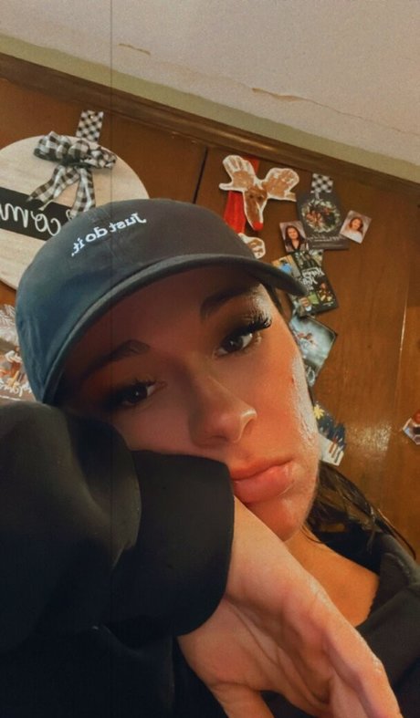 Nahá fotka uniklých OnlyFans od Megan Bayne