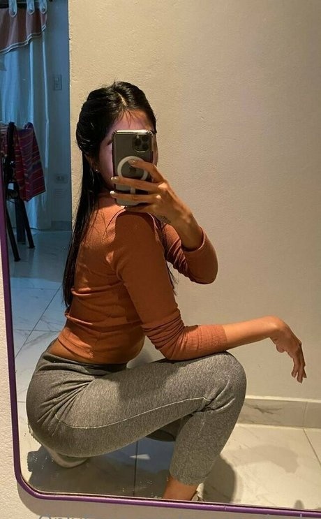Queen_charly