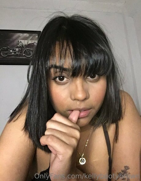 Kellybootybrown