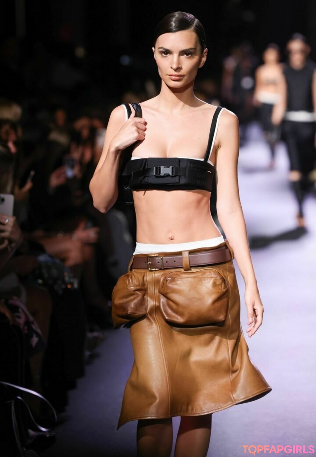 Nahá fotka uniklých OnlyFans od Emily Ratajkowski #1111