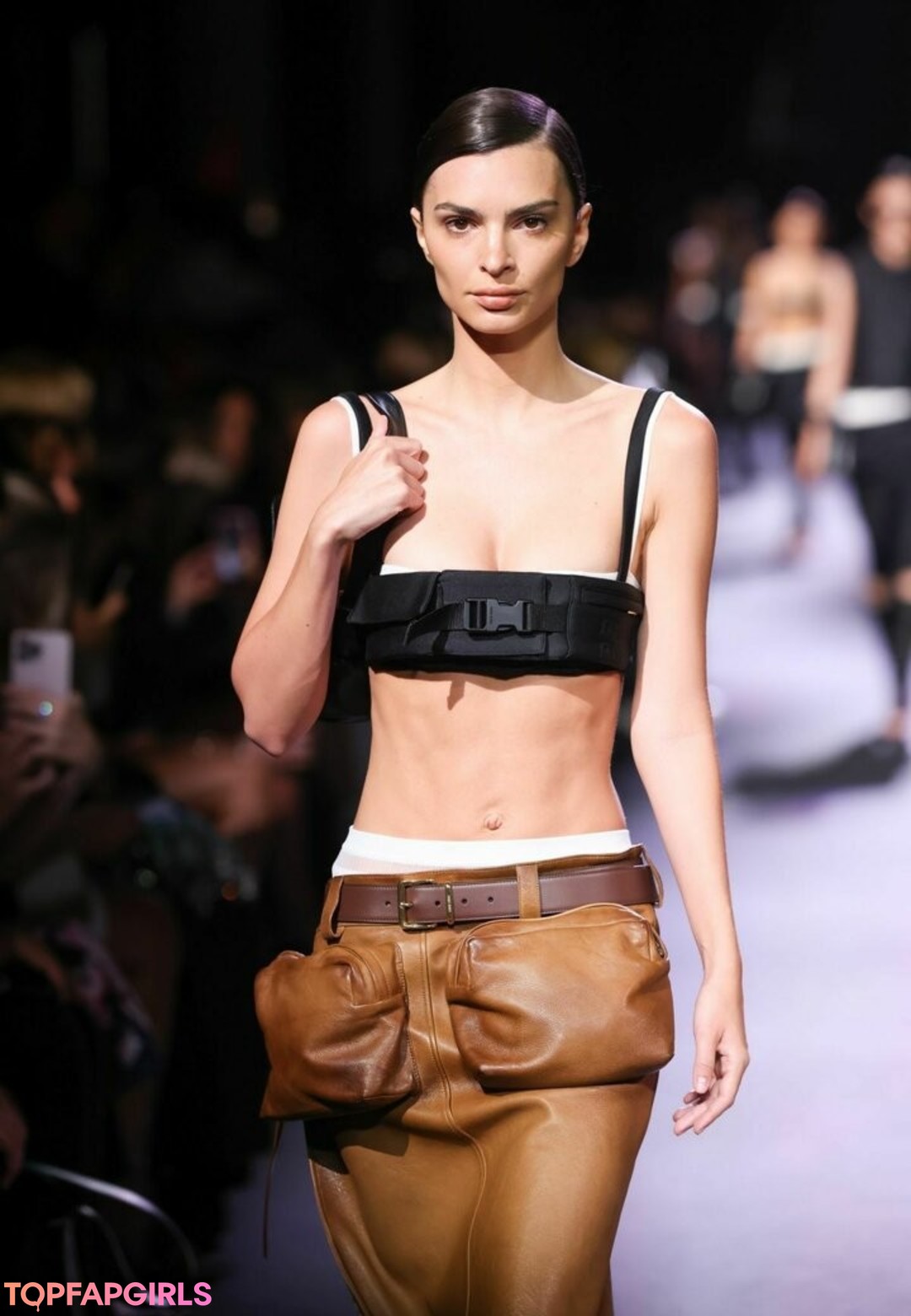 Nahá fotka uniklých OnlyFans od Emily Ratajkowski #1117