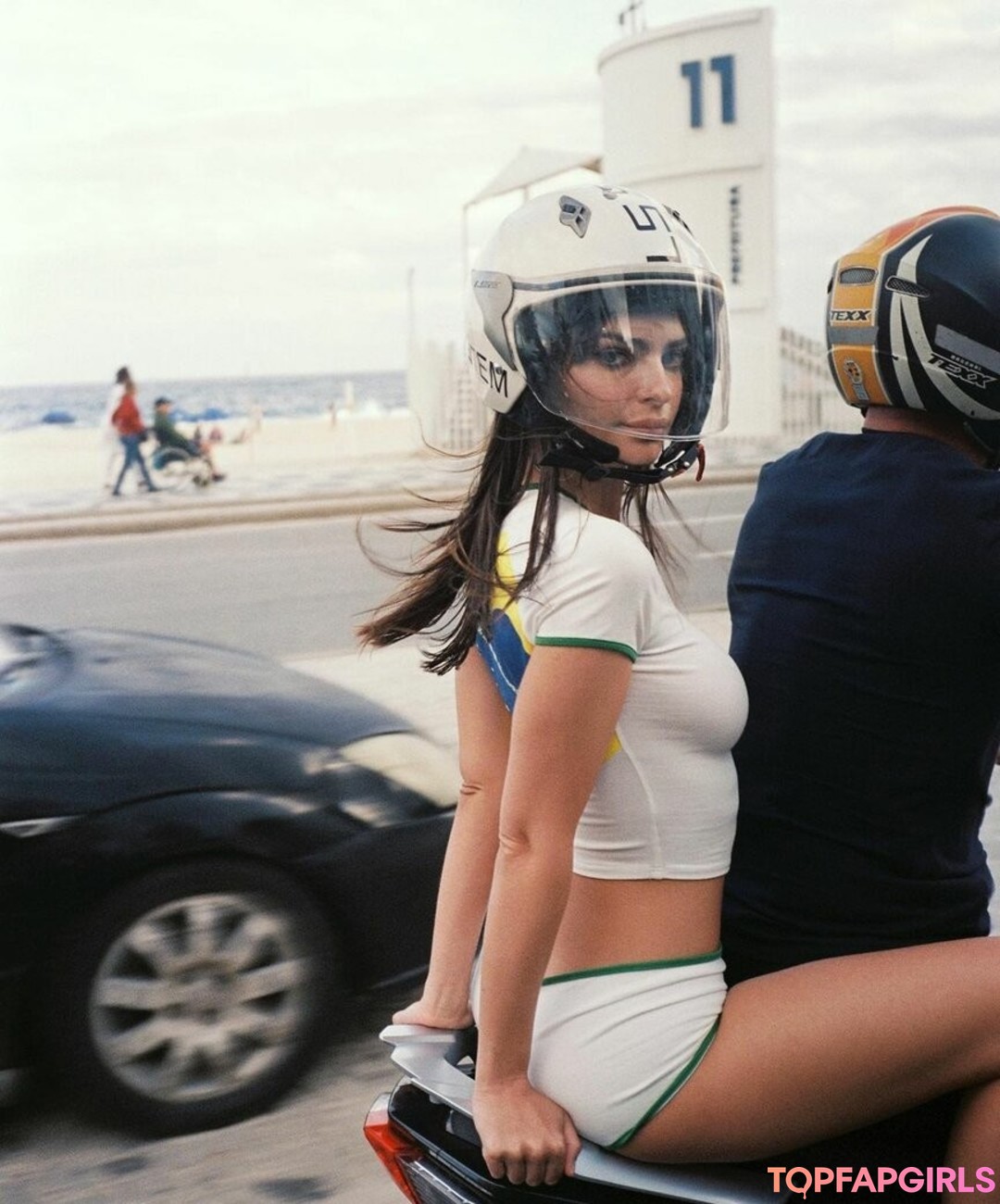 Nahá fotka uniklých OnlyFans od Emily Ratajkowski #1727