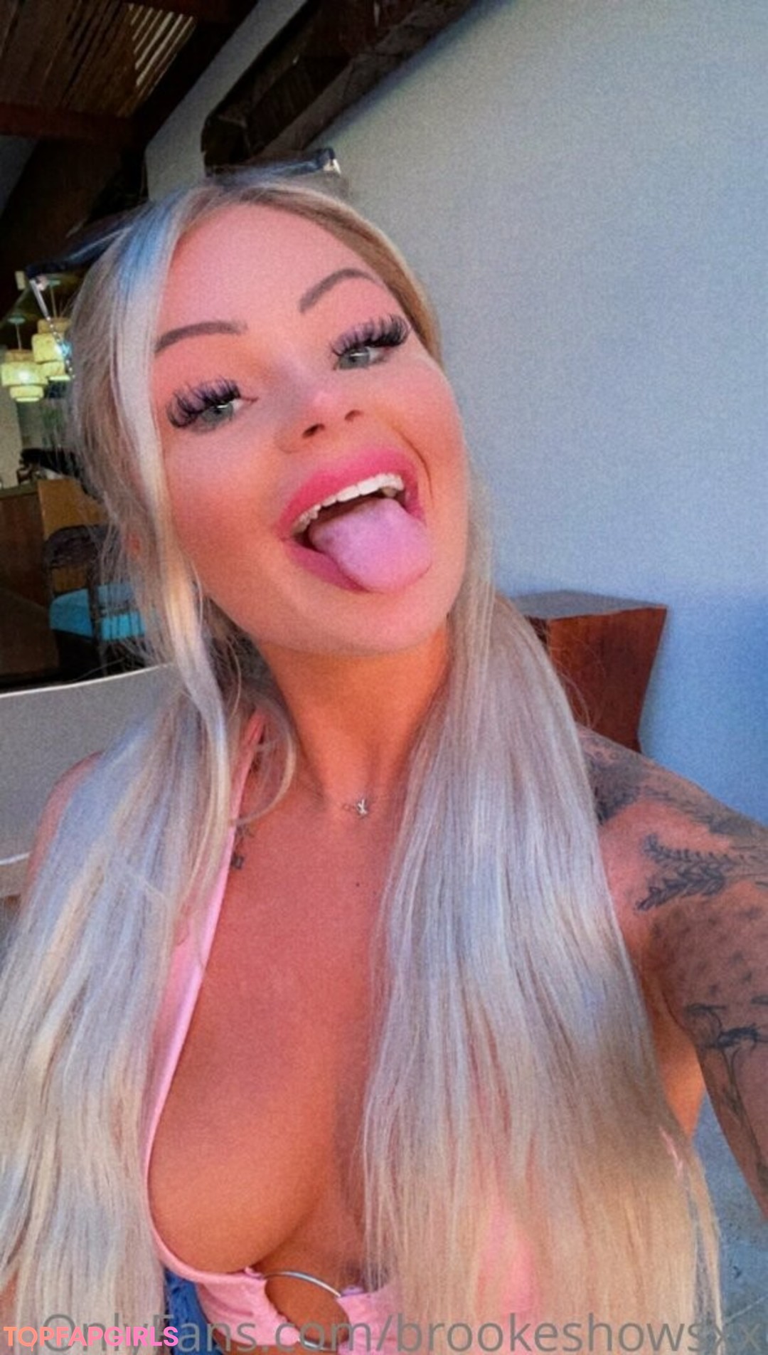 Nahá fotka uniklých OnlyFans od Brookeshowsxx #1025