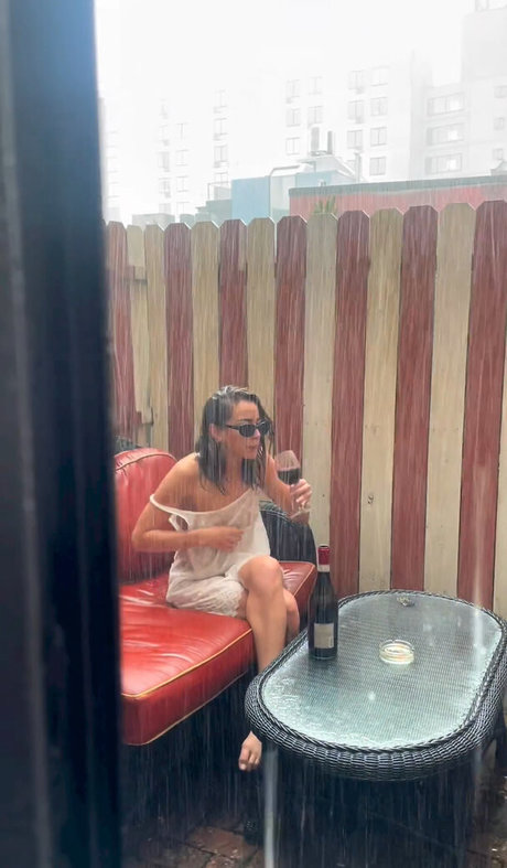 Chloe Bennet