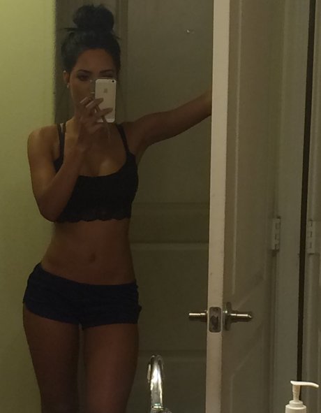 Alasti lekkinud OnlyFans-i pilt Tristin Mays