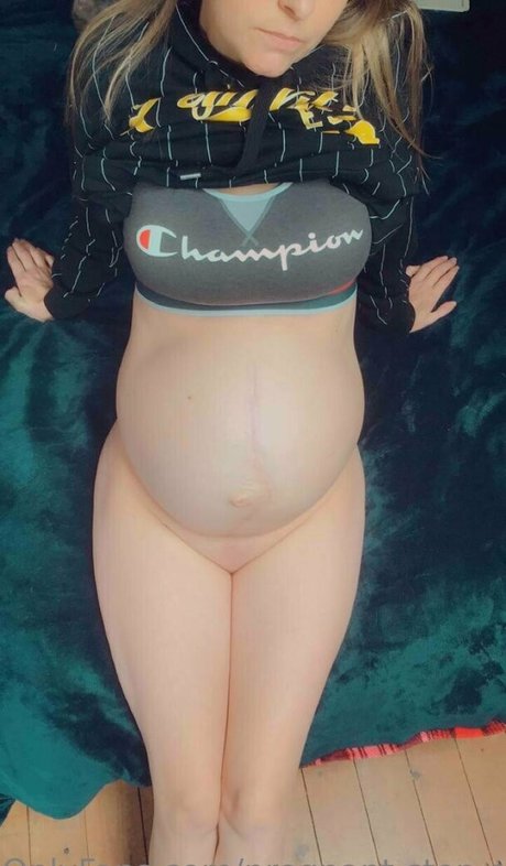 Pregnantstepsister