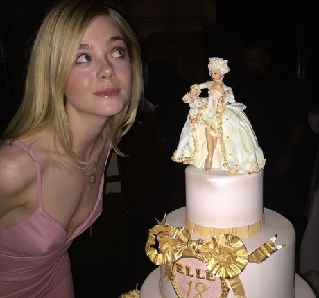 Elle Fanning