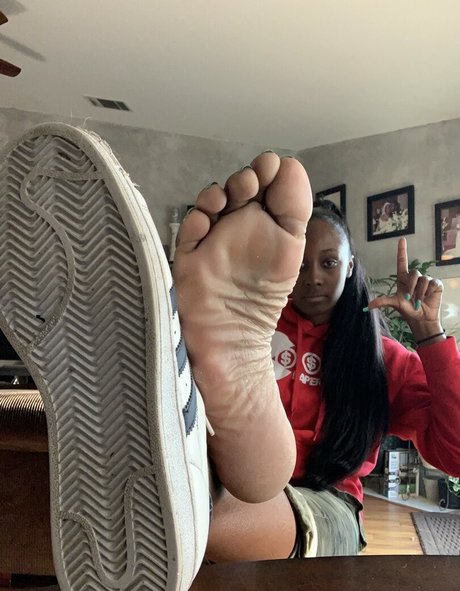 Waveysolezz