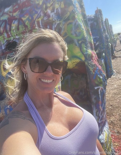 Sweet Vickie