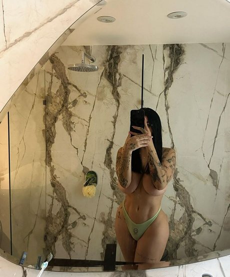 Karely Ruiz
