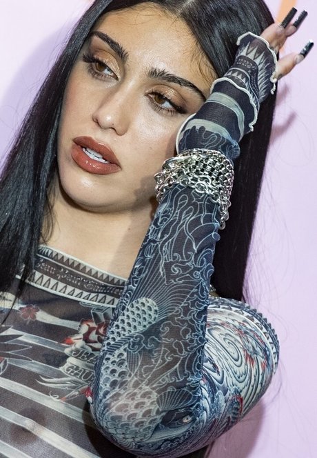 Lourdes Leon