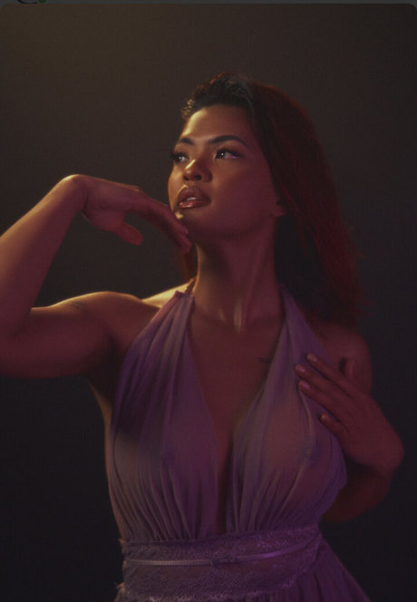 Nøgent lækket OnlyFans-billede af Ruby Jhane