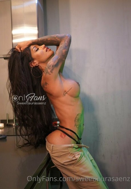 Sweetlaurasaenz