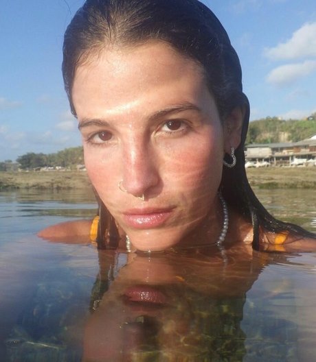 Naken lekkede OnlyFans-bilde av Lasirena69