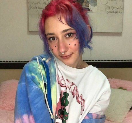 Nahá fotka uniklých OnlyFans od Leliloo
