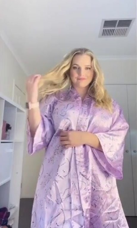 Casey Leigh
