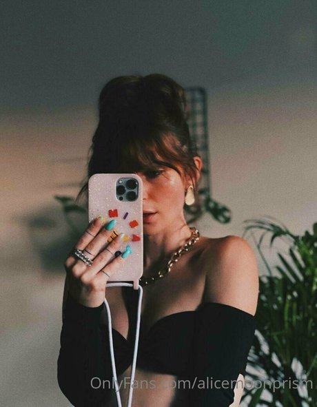 Alicemoonprism