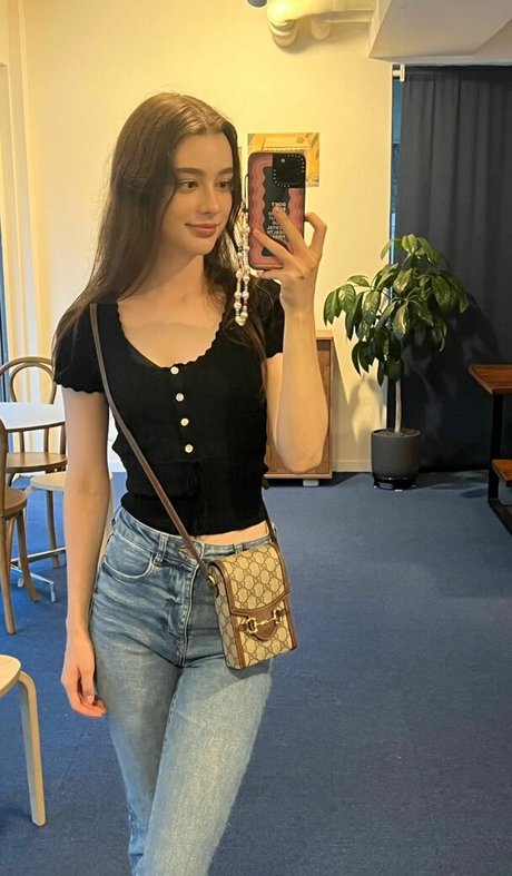 Foto di nudo di fuga di OnlyFans di Dasha Taran