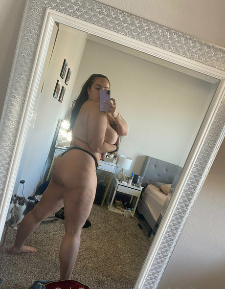 Therealshelbyxo